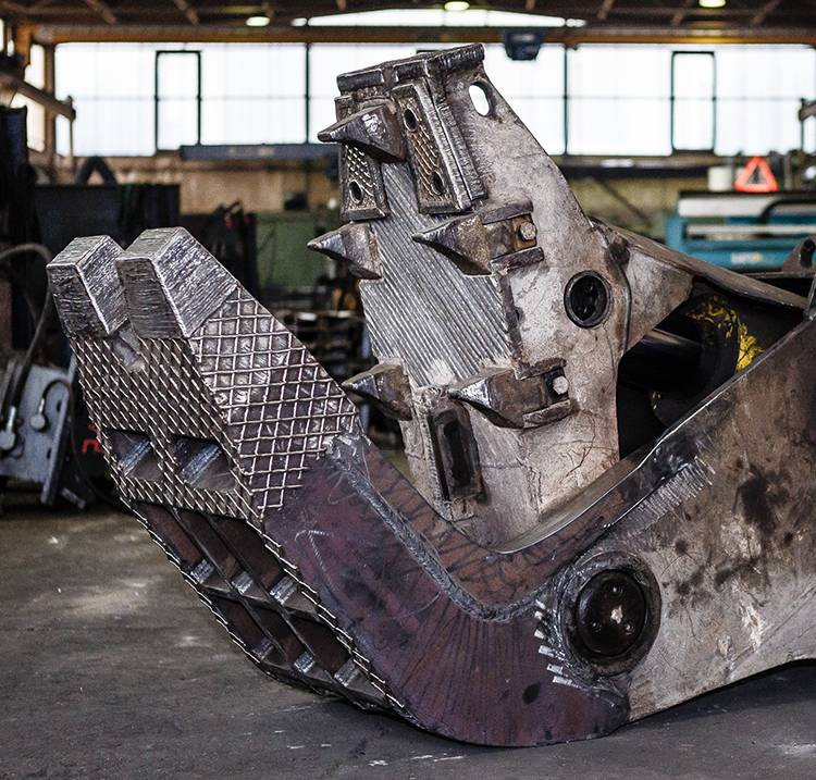 Refurbishment of a crusher: after